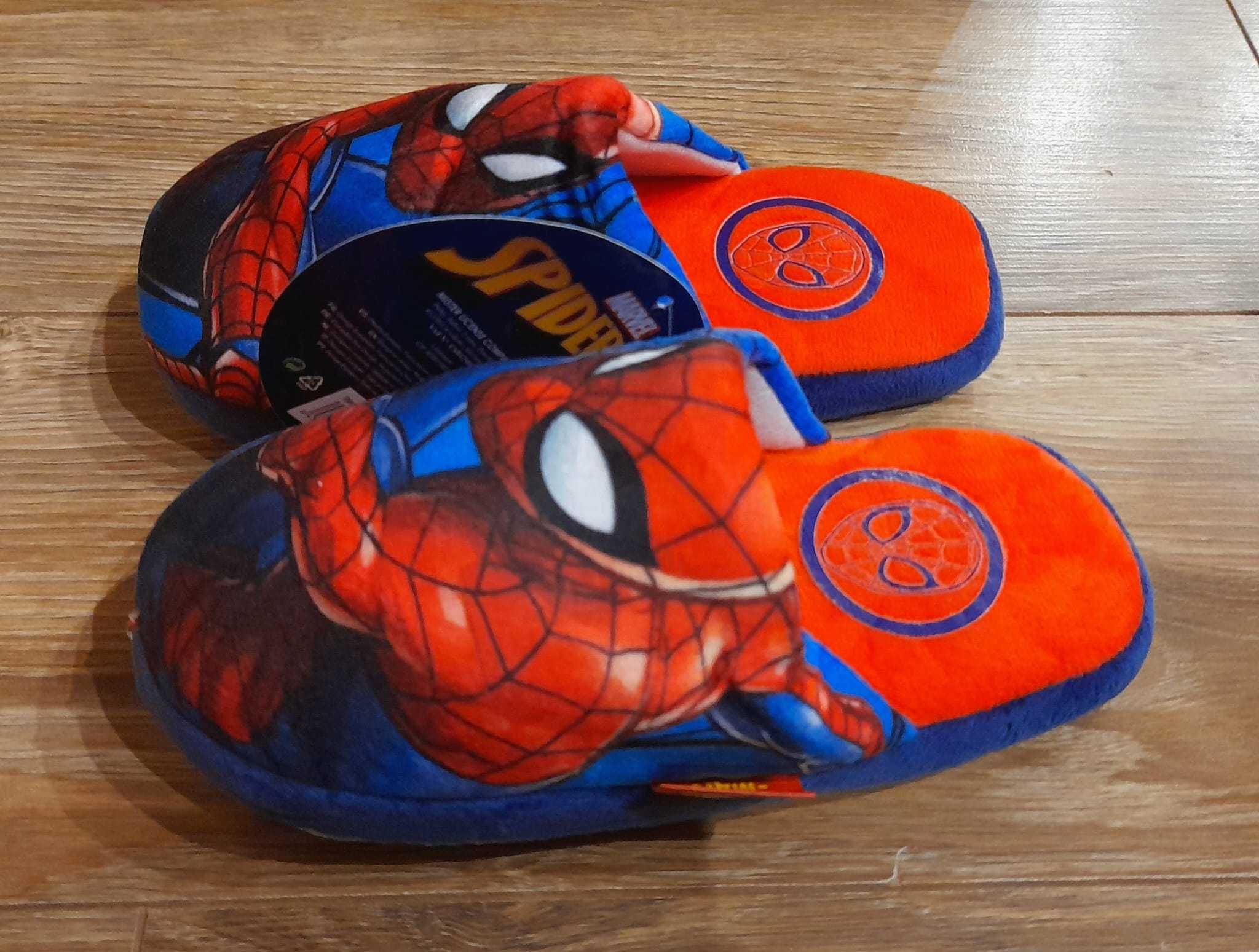 Kapcie, laczki, bambosze Spiderman Pająk r. 32/33