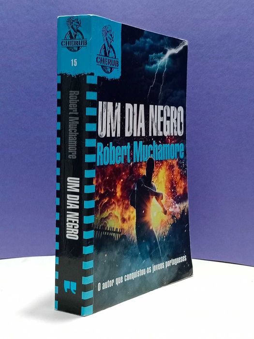 “  Um dia negro ” de Robert Muchamore  - Coleção Cherub
