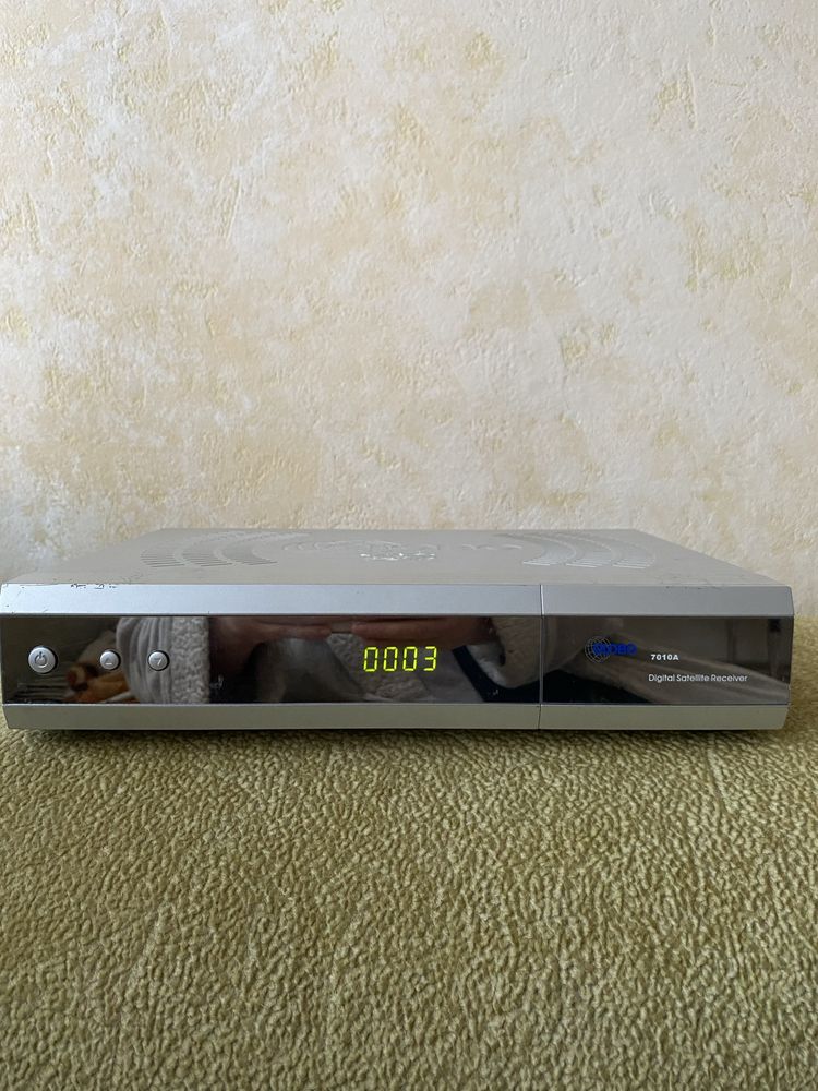 Тюнер Globo 7010 A