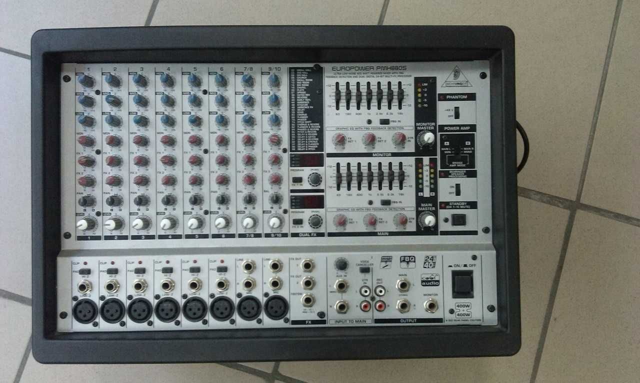 Продам активный микшерный пульт Behringer Europower PMH880S