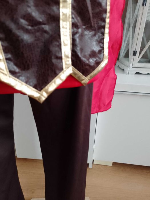 NOWY strój karnawałowy RZYMIANIN GLADIATOR WOJOWNIK 134/140 (308)