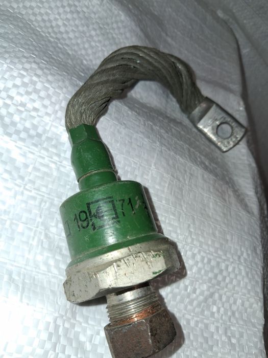 Диод ВЛ200 в Харькове