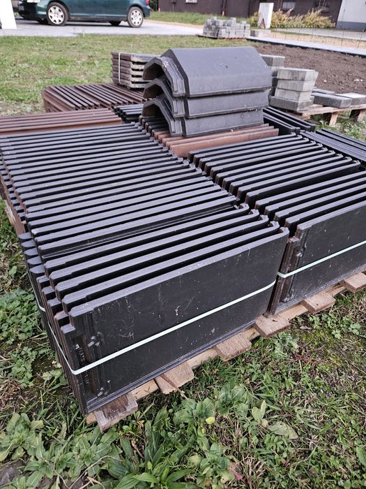 Sprzedam dachówkę Brass Turmalin Antracyt