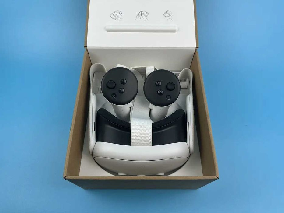 Окуляри віртуальної реальності Meta Quest 3 128 Gb + 25 Ігор