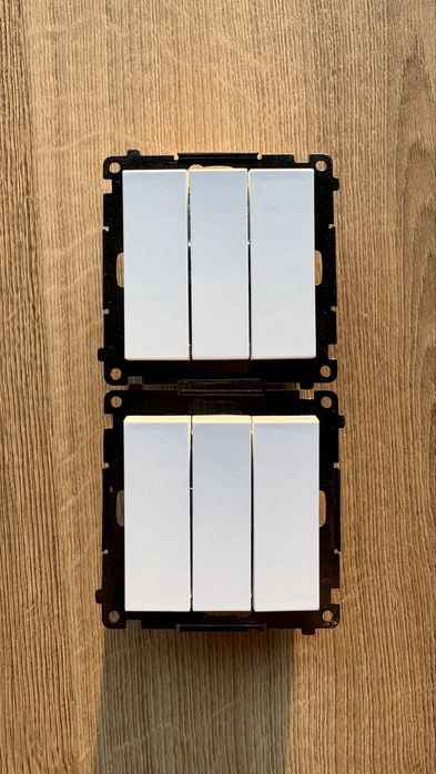 Łącznik potrójny biały mat TW31.01/111