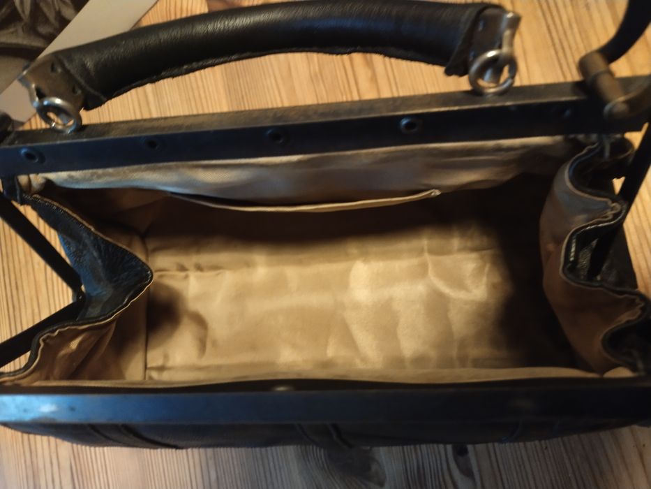 Винтажная сумка саквояж начало 1900г натуральная кожа.