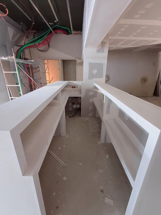 Especialistas em Pladur e Pavimentos flutuantes.