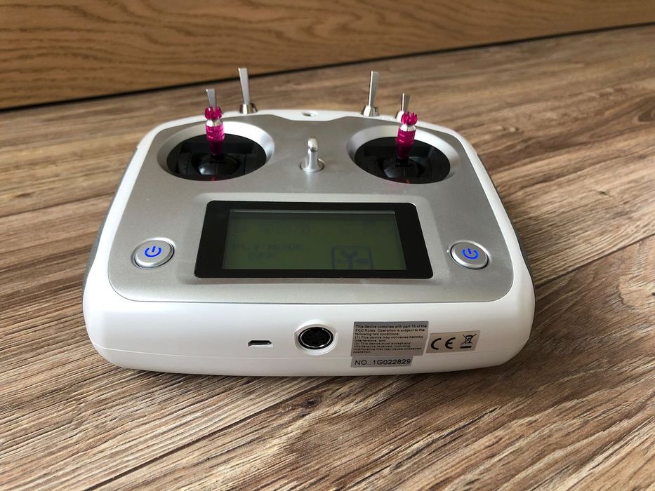 Kontroler FlySky FS-i6S + odbiornik FS-A8S, 10ch 2.4 GHz