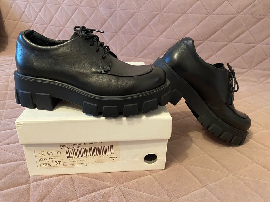 Оксфорди Estro 37 розмір