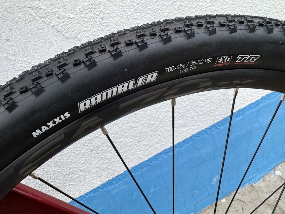 Gravel Silex 700 rozm M 2025