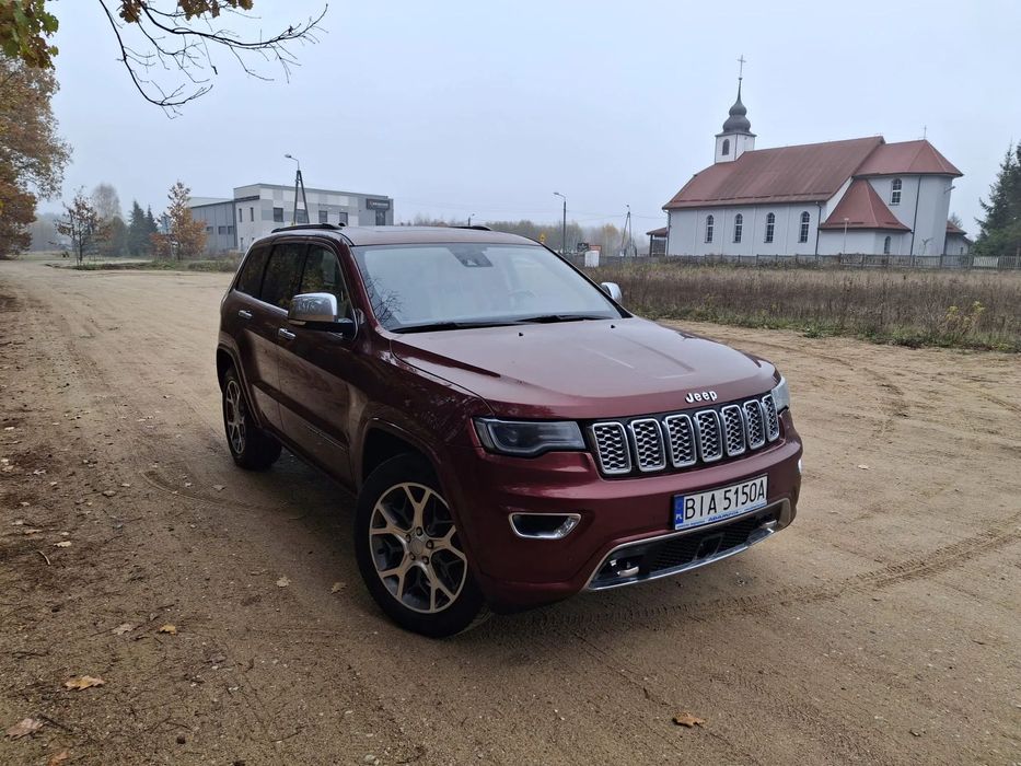 Jeep Grand Cherokee Piękny i zadbany Jeep z niedużym przebiegiem
