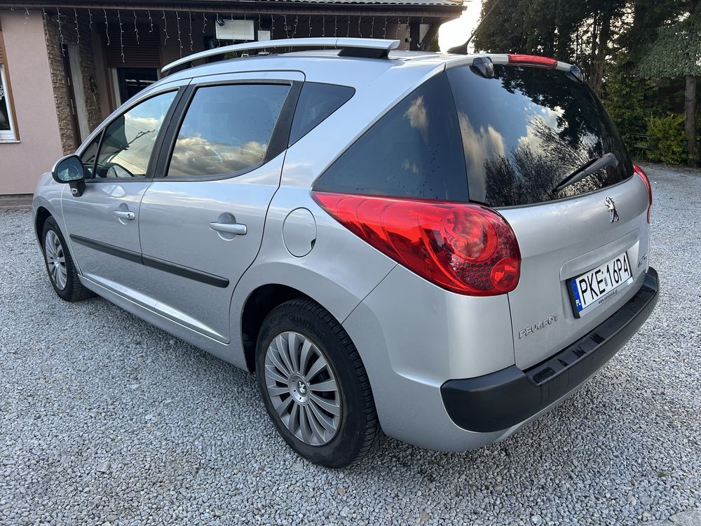 Peugeot 207 SW 2009r. 1.4bp, klima, panorama