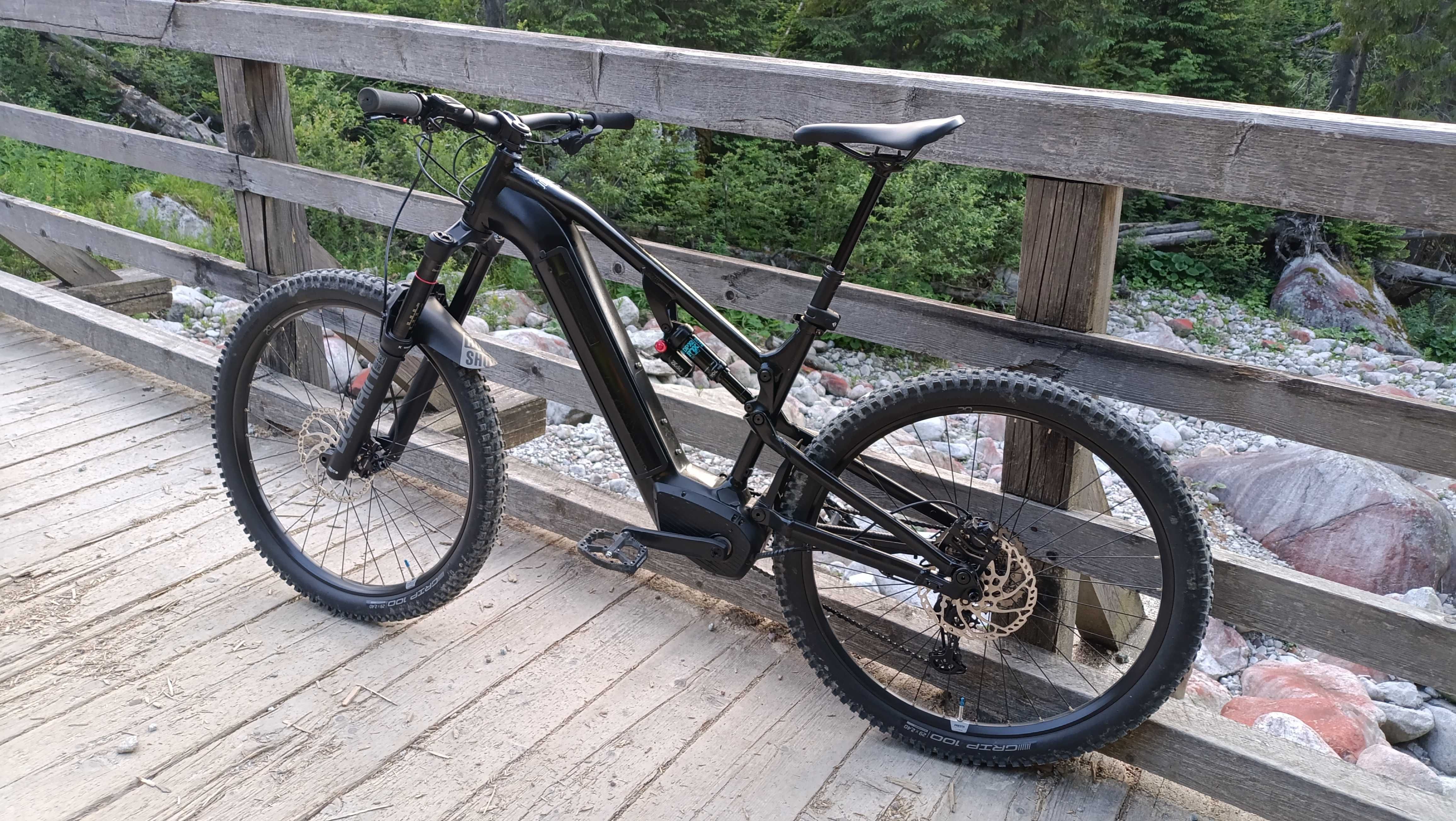 Rower elektryczny do tzw trail enduro ROCKRIDER E-EXPL 500S 29'' r. XL
