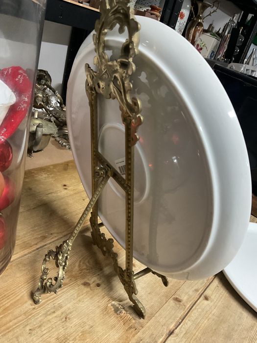 Prato de piza com 32 cm ,      Novos por usar  anúncios abaixo