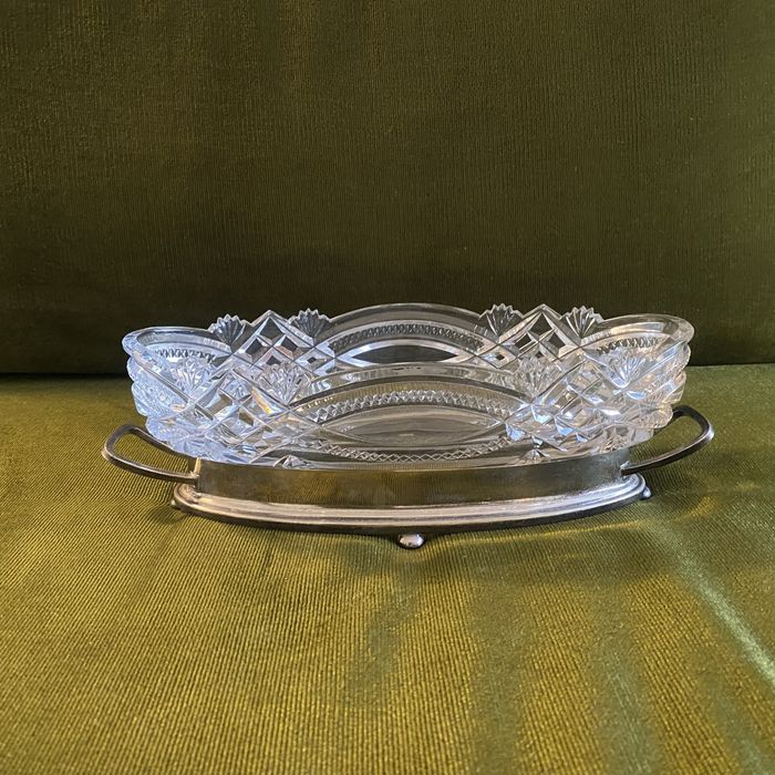 Centro de mesa em cristal e casquinha