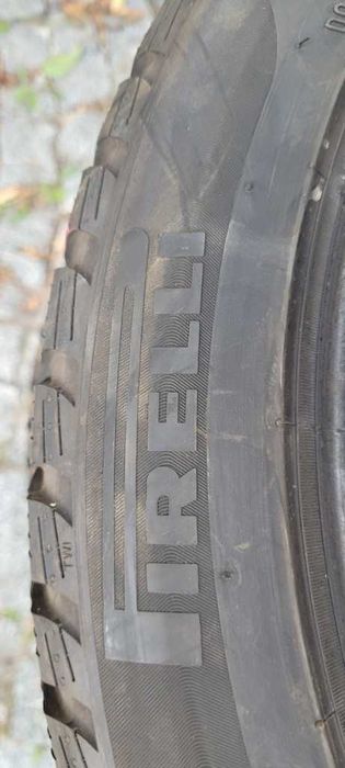 235/45 R18 Pirelli Sottozero 3 4шт зимня