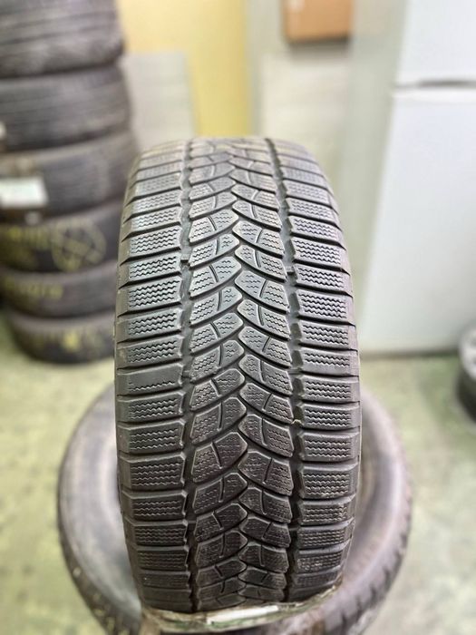 Практична Гума Firestone WinterHawk 3 215/55R17 пара зима Z17-167