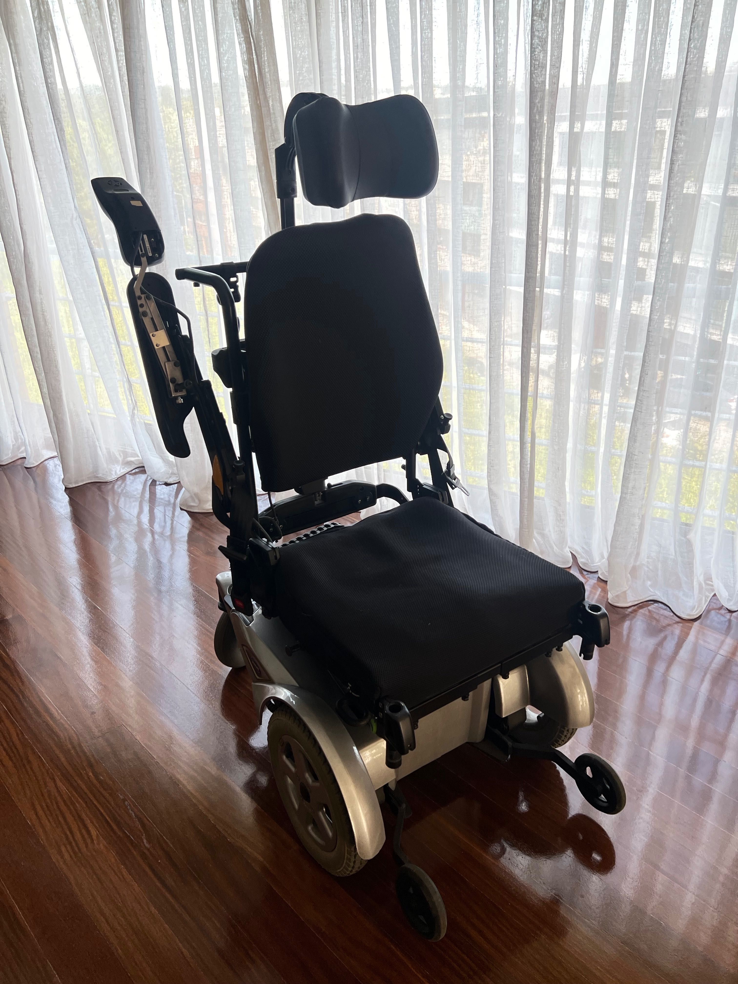 cadeira de rodas elétrica fdx
