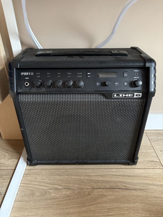 Wzmacniacz gitarowy Line 6 spider v30
