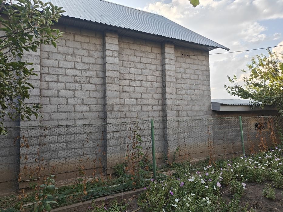 Продам будинок в м. Апостолове