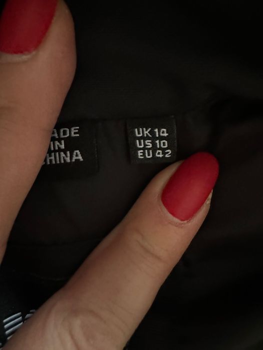 Куртка пуховик Superdry 14 10 L розмір в чудовому стані, теплий