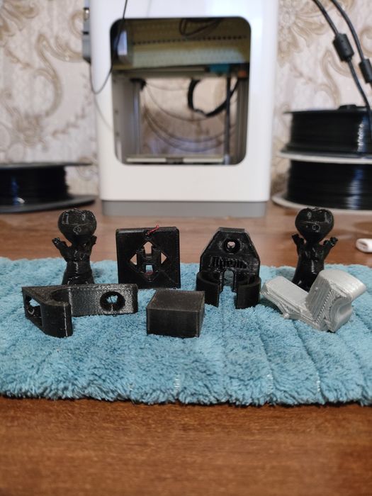 3д друк моделей замовлення з пластику PLA