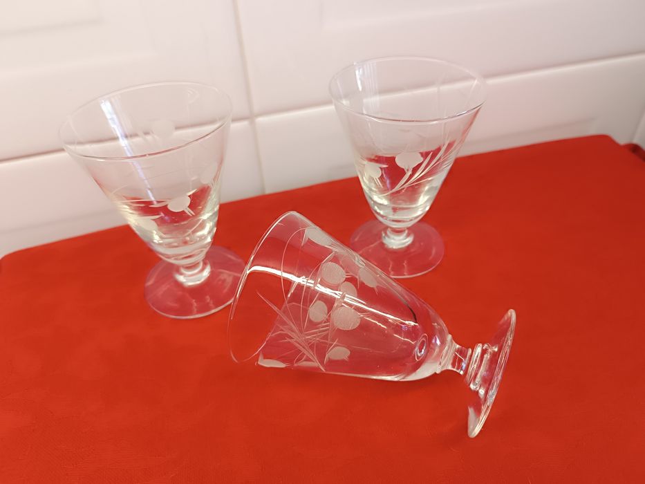 Conjunto 3 Copos Cristal Vintage. 10 cm