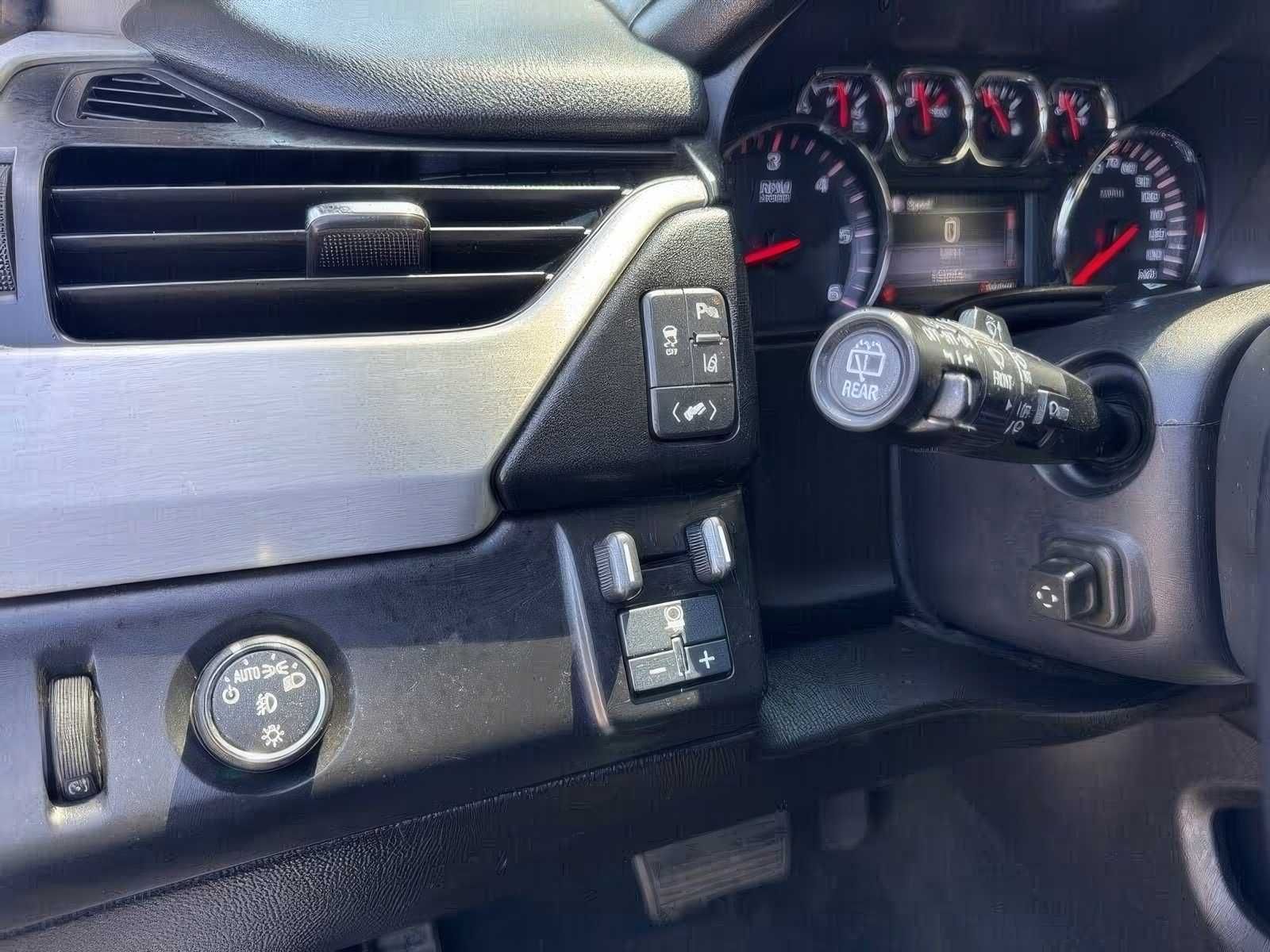 2015 GMC Yukon XL SLT