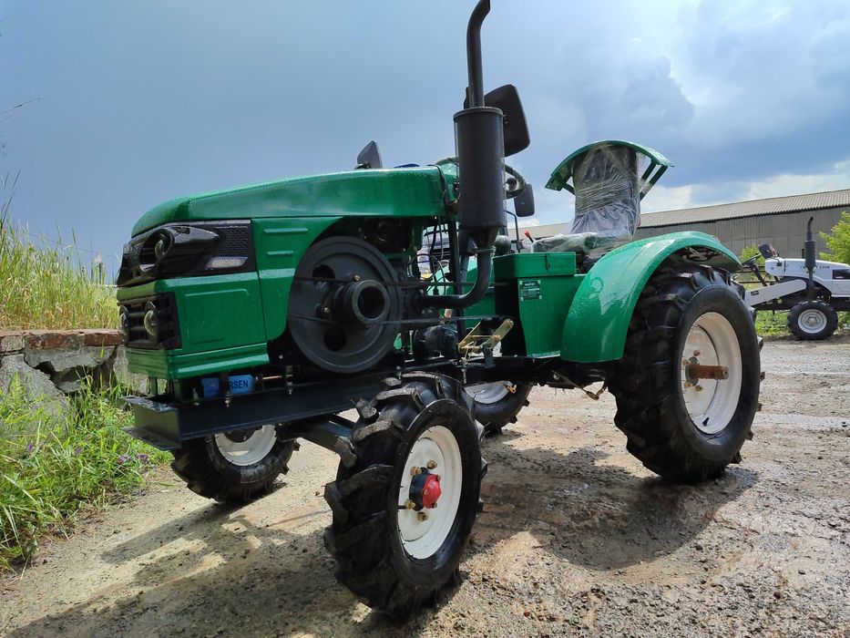 Трактор Файтер Т22 с фрезой и плугом 2х20 Доставим без предоплаты