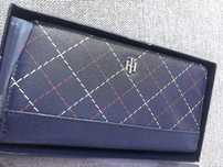 Tommy Hilfiger portfel na zamek