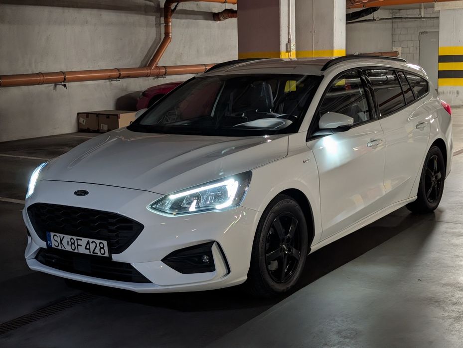 Ford Focus 1.0 Ecoboost St-line dwa komplety opon