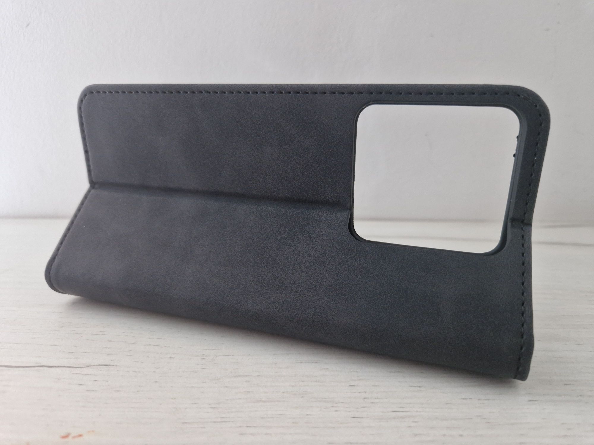 Kabura Wonder Prime do Xiaomi Redmi Note 13 Pro Plus 5G czarna