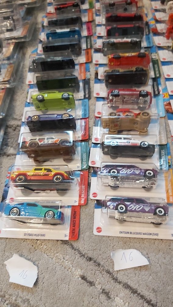 Kolekcja hot wheels