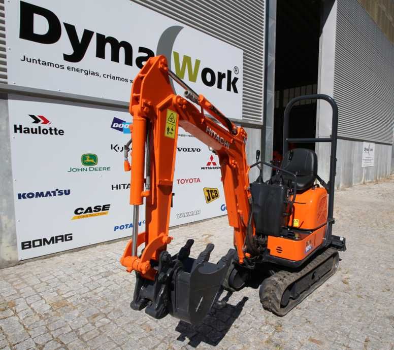 Mini giratória  Hitachi ZX 10U  como nova