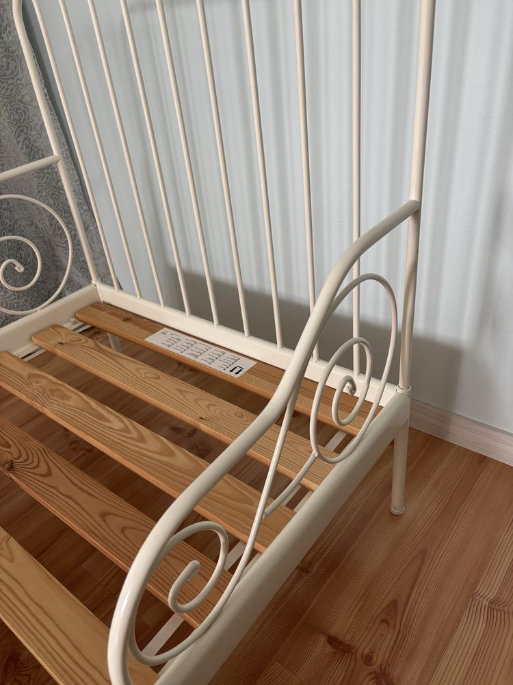 Łóżko metalowe Ikea