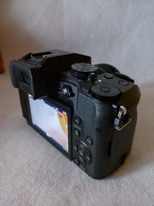 Panasonic LUMIX G7, G70