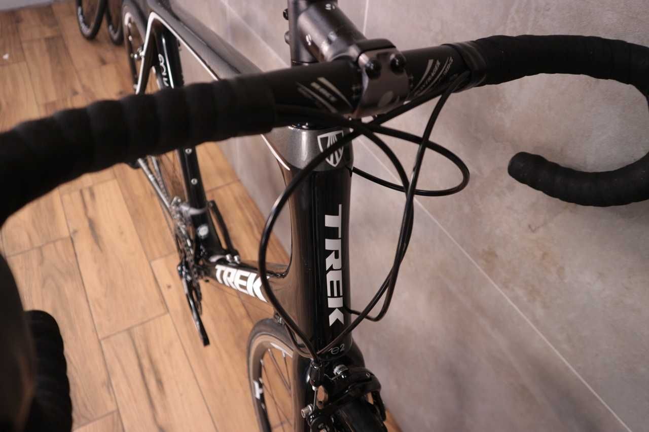 Шоссейный карбоновый велосипед Trek Madone 3.1