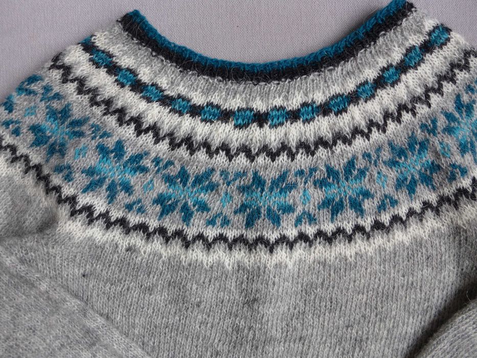 Wełniany lekki cieniutki SWETER ISLANDZKI XS 34 32 lopapeysa HANDMADE
