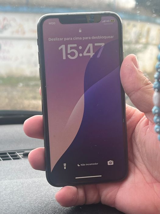 iPhone xs 64 g com 89 de bateria