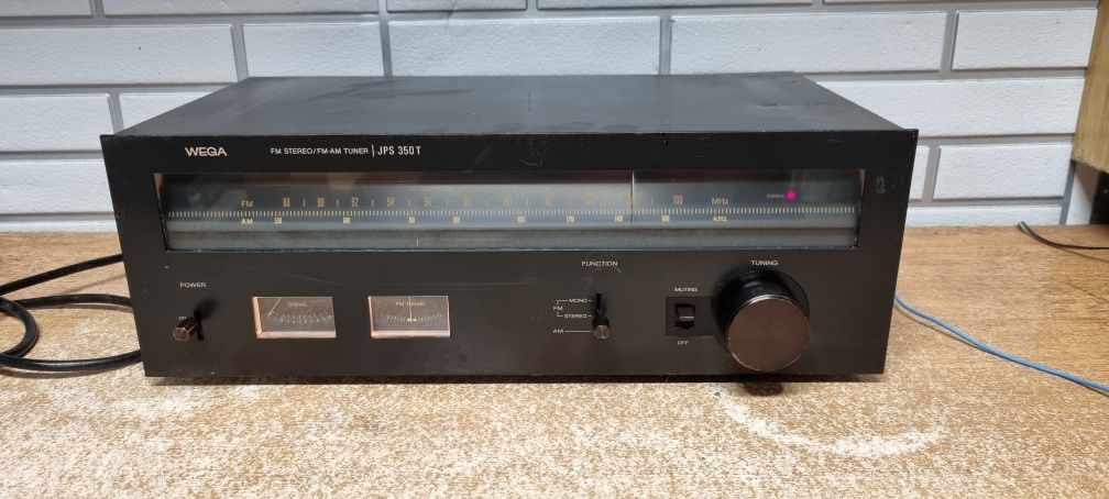 Tuner radiowy SONY WEGA JPS 350T .Japan