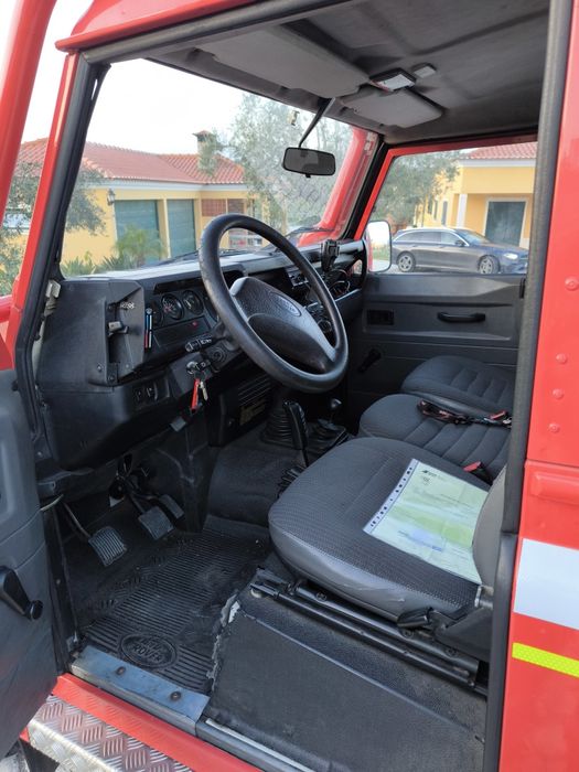 Land Rover defender 110 TD5 com 44000 km nacional