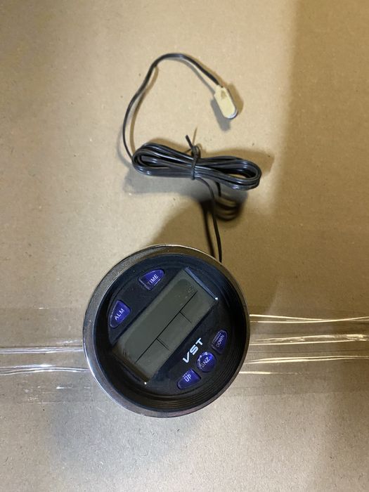 Электронные часы ваз 2106