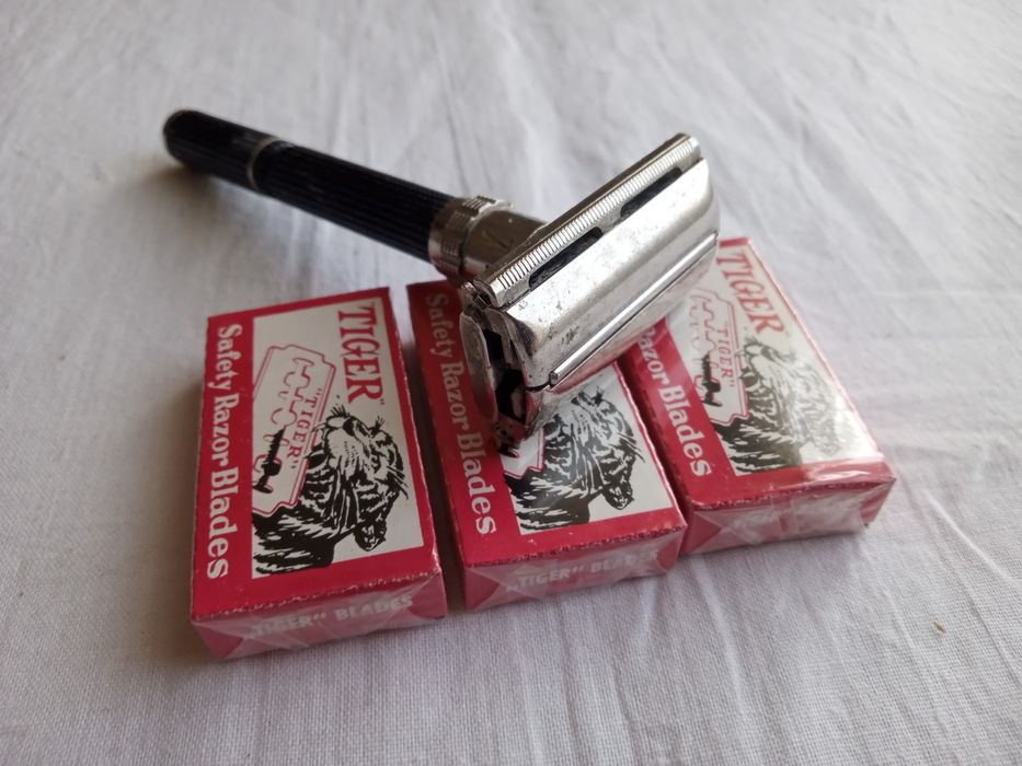 Maszynka do golenia Gillette regulowana retro Vintage PRL Made in USA