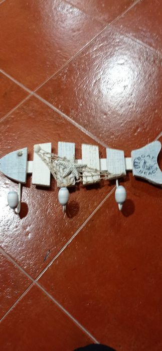 Cabide forma de peixe
