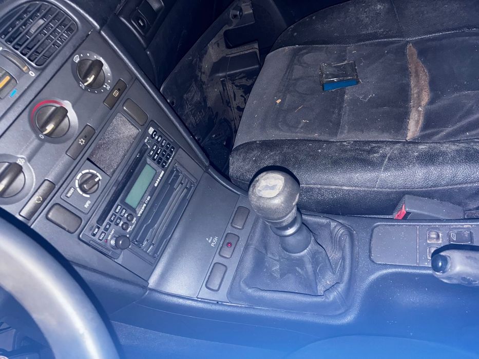 Volvo V40 gasolina - avariado