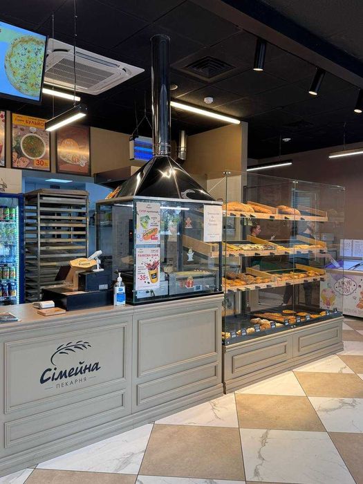 Продається готовий бізнес — Сімейна пекарня на проспекті Соборності, 1