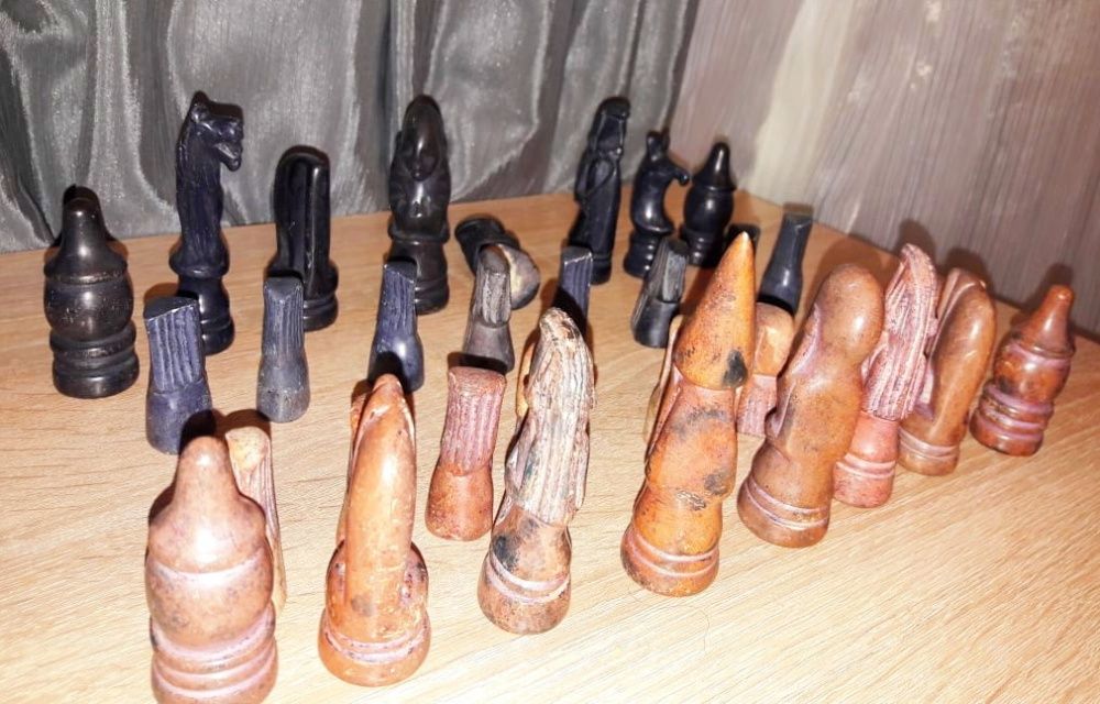 Набор шахмат из камня ручной работы, Эфиопия + подарок 4 шахматы