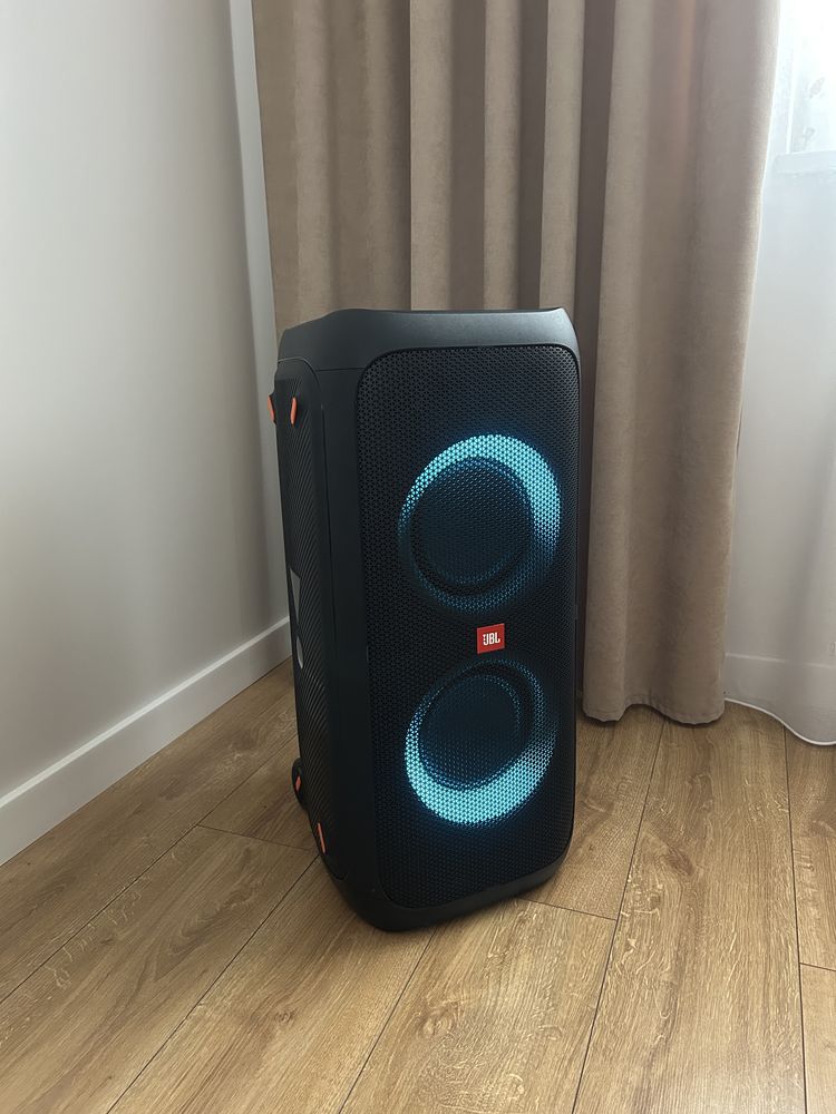 Wynajem głośnika JBL PartyBox 310, Namiot, Oświetlenie Led