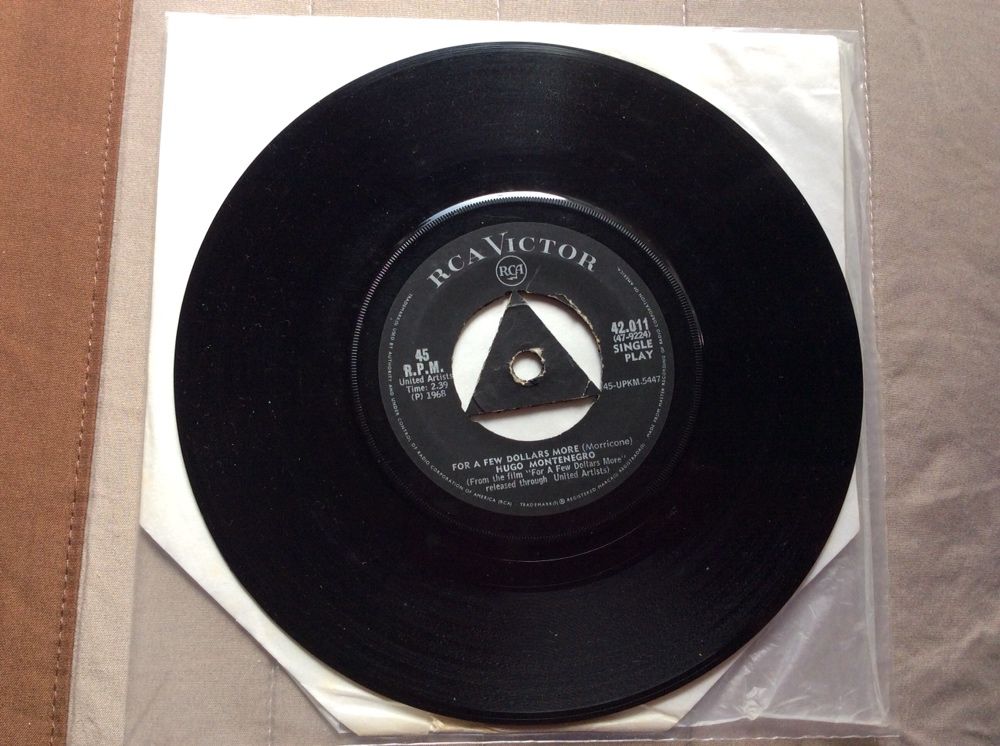 Single 1968 Morricone Por um Punhado de Dolares Hugo Montenegro