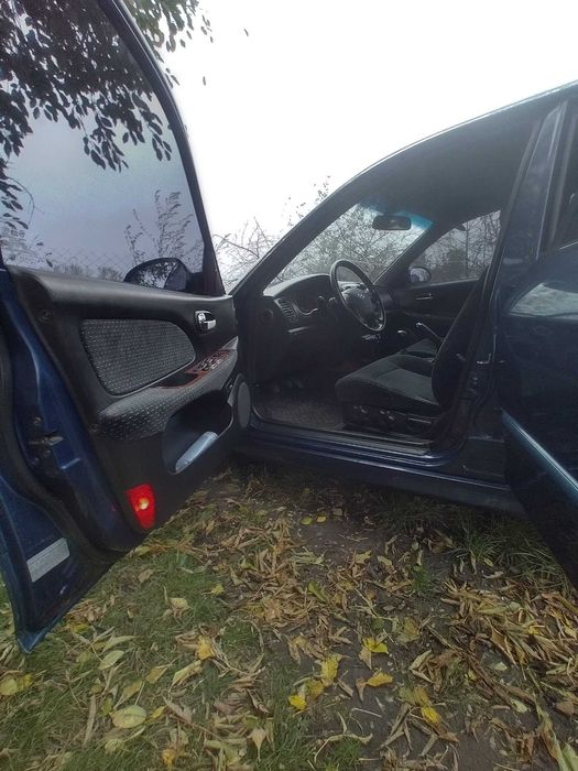 Хюндай Соната  2004